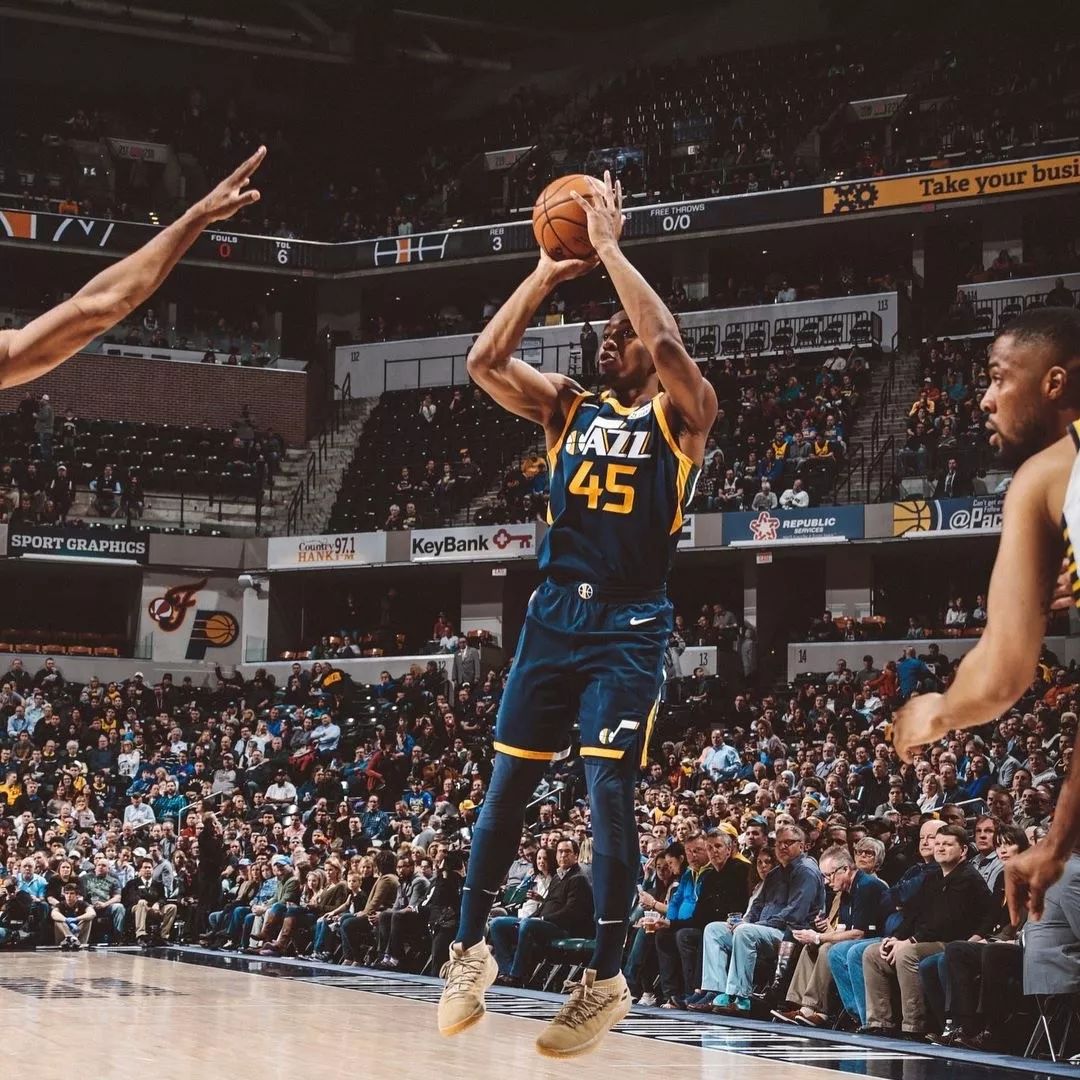 能在周期波 能在周期波